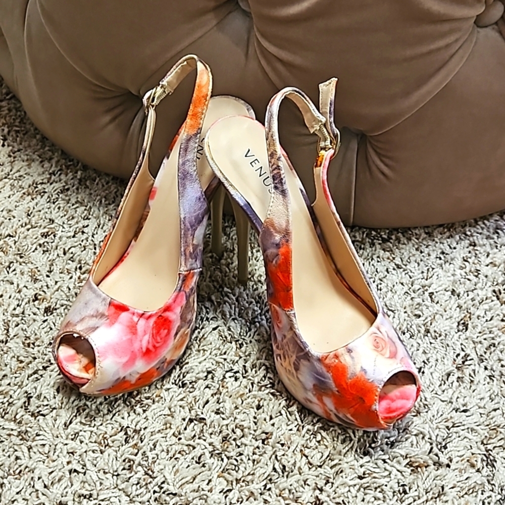 Venus Floral Platform Peeptoe Heels